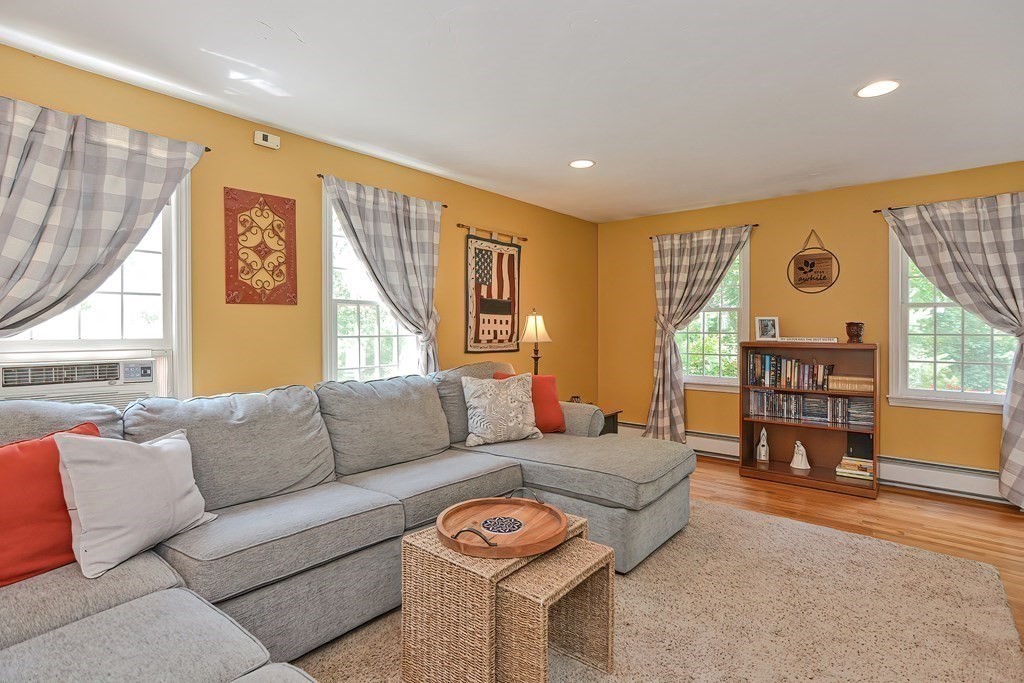 15 Prospect Street Upton, MA 01568 - Photo 13 of 40 Gallery Image 13