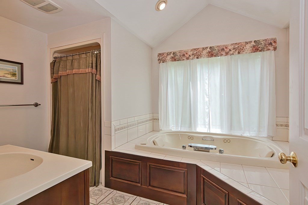 15 Prospect Street Upton, MA 01568 - Photo 23 of 40 Gallery Image 23
