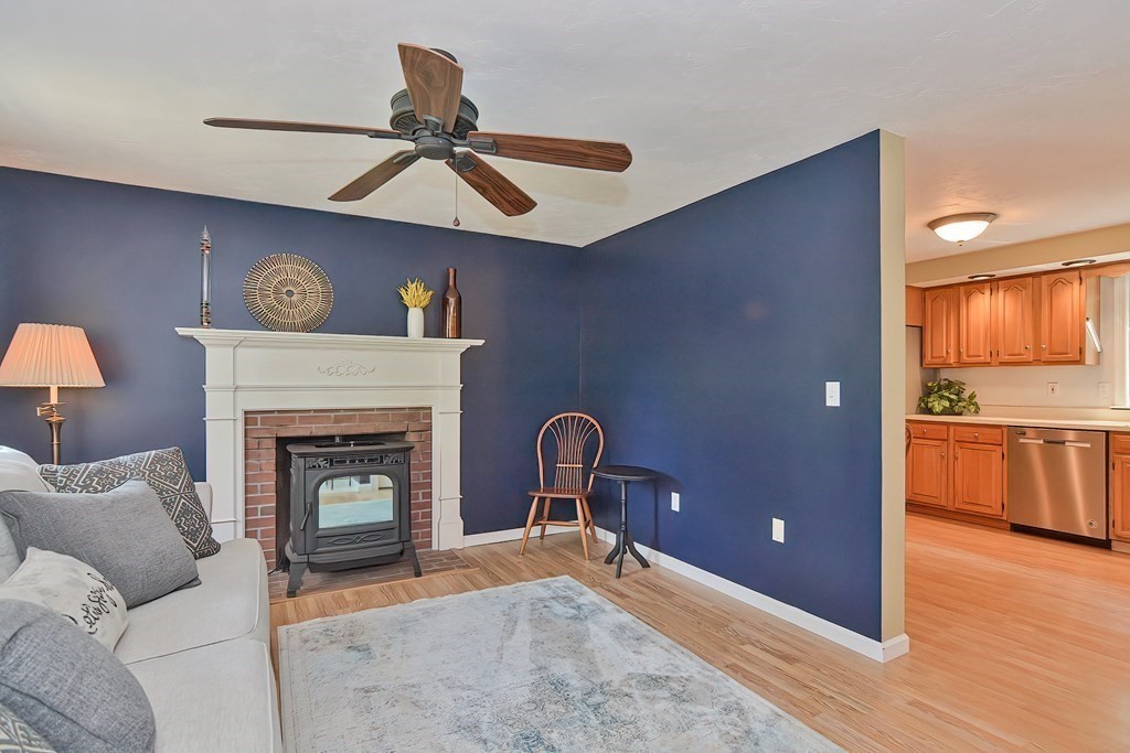 15 Prospect Street Upton, MA 01568 - Photo 6 of 40 Gallery Image 6