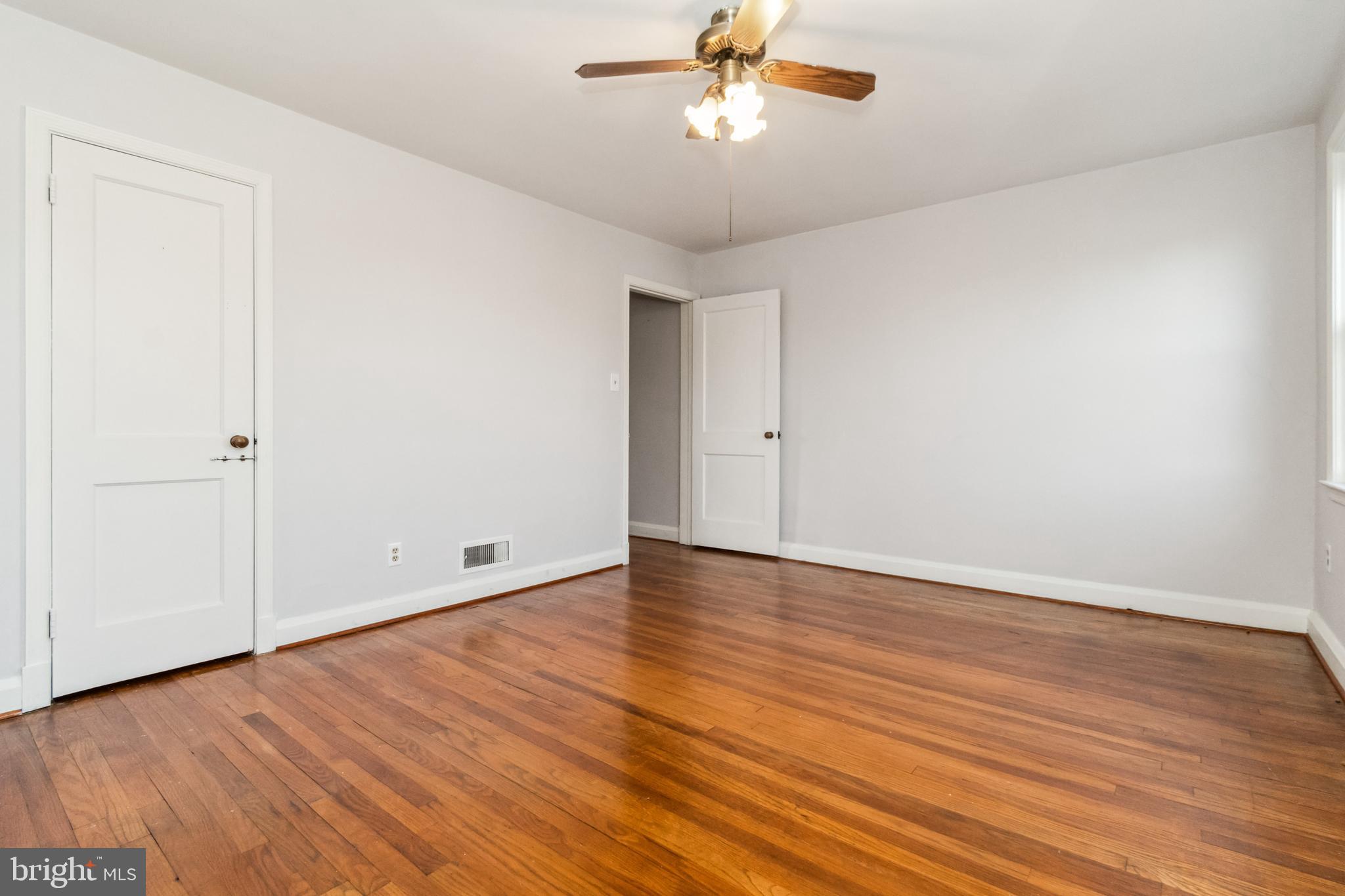 712 Bethnal Road Baltimore, MD 21229 - Photo 19 of 31
