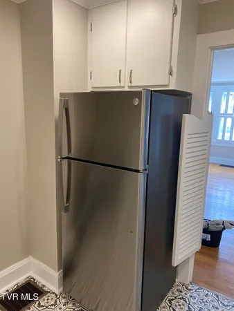 $1,000 | 315 Oak Grove Avenue, Greeneville, TN 37745