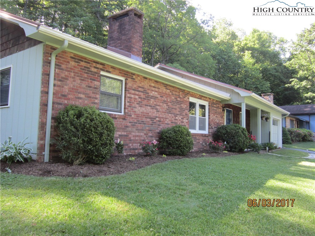 107 Overlook Drive Boone, NC 28607 - Photo 5 of 18 Gallery Image 5