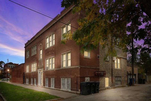 4239 West Cermak Road Chicago, IL 60623 - Photo 1 of 11