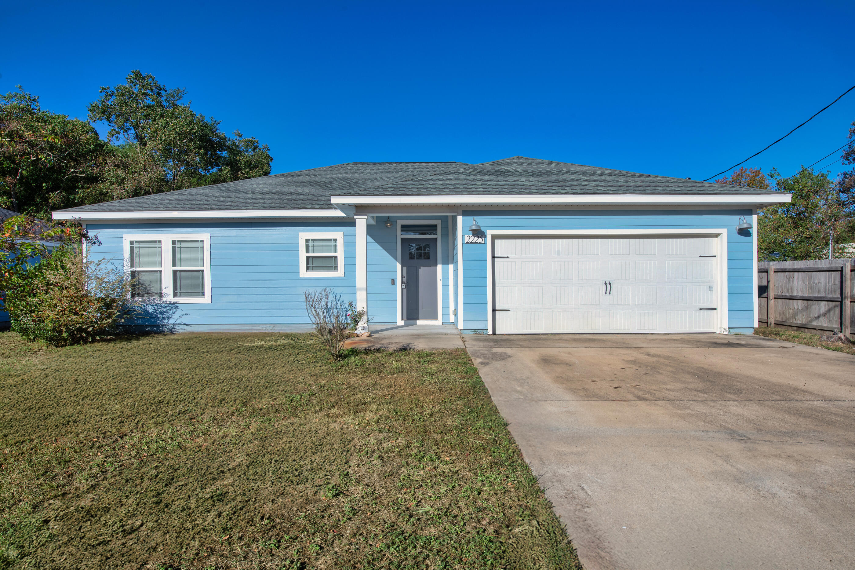 2225 Wind Trace Road North Navarre, FL 32566 - Photo 1 of 34 Front of House