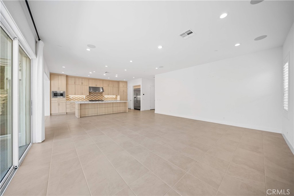 360 Riverbend Lake Forest, CA 92630 - Photo 11 of 75