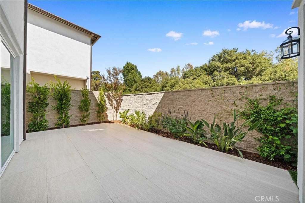 360 Riverbend Lake Forest, CA 92630 - Photo 21 of 75