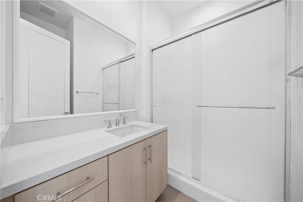 360 Riverbend Lake Forest, CA 92630 - Photo 5 of 75