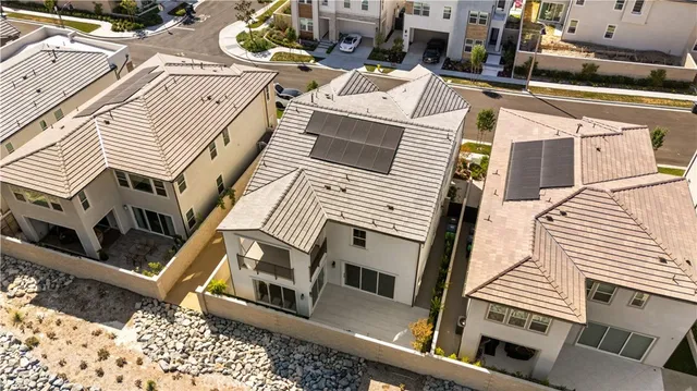 $2,480,000 | 360 Riverbend, Lake Forest, CA 92630