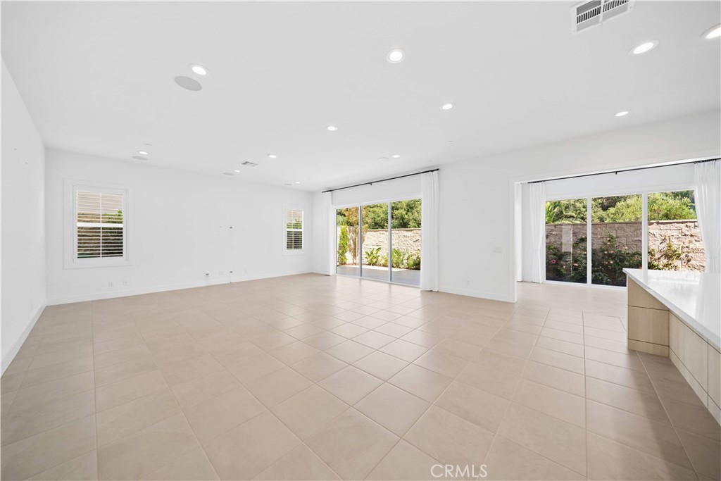 360 Riverbend Lake Forest, CA 92630 - Photo 9 of 75