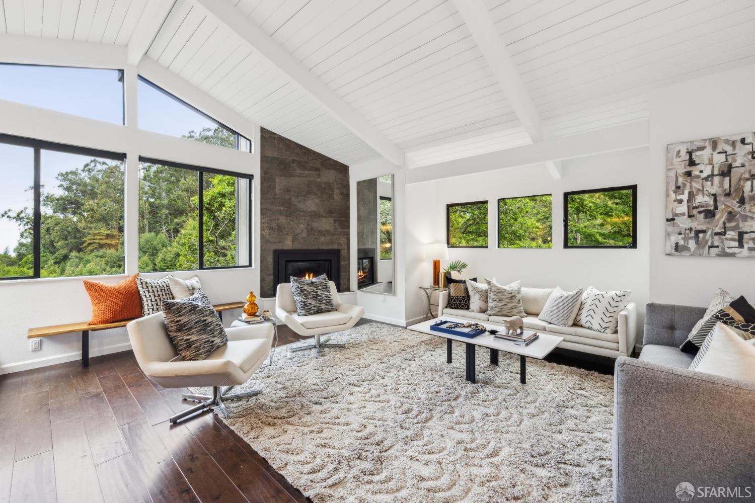 1395 Alvarado Road Berkeley, CA 94705 - Photo 8 of 86 Gallery Image 8