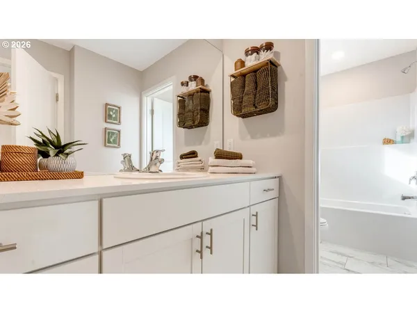 $614,995 | 9456 Southeast 162nd Avenue, Happy Valley, OR 97086