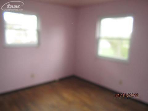 8416 North Webster Road Clio, MI 48420 - Photo 5 of 6 20125864-4.JPG