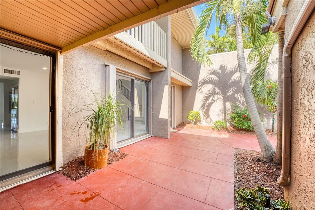 103 St Andrews Road Hollywood, FL 33021 - Photo 11 of 40 Photo 11