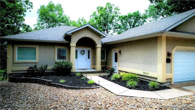 $549,900 | 30776 Timberlake Village Circle, Rocky Mount, MO 65072