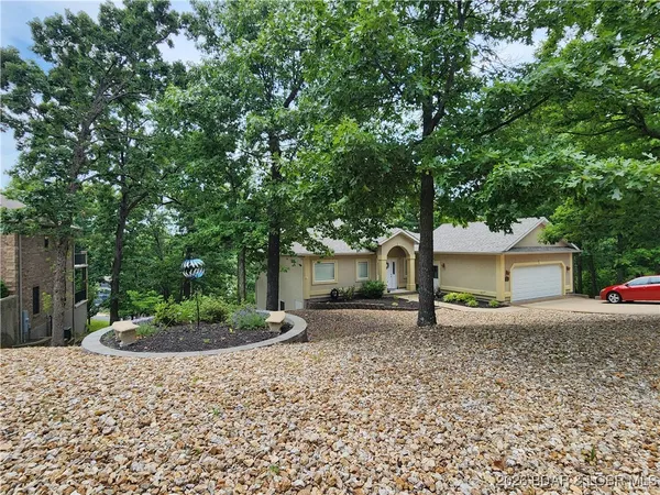 $534,900 | 30776 Timberlake Village Circle, Rocky Mount, MO 65072