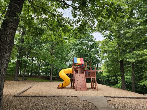 $534,900 | 30776 Timberlake Village Circle, Rocky Mount, MO 65072