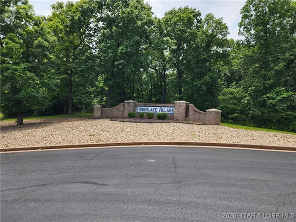 $534,900 | 30776 Timberlake Village Circle, Rocky Mount, MO 65072