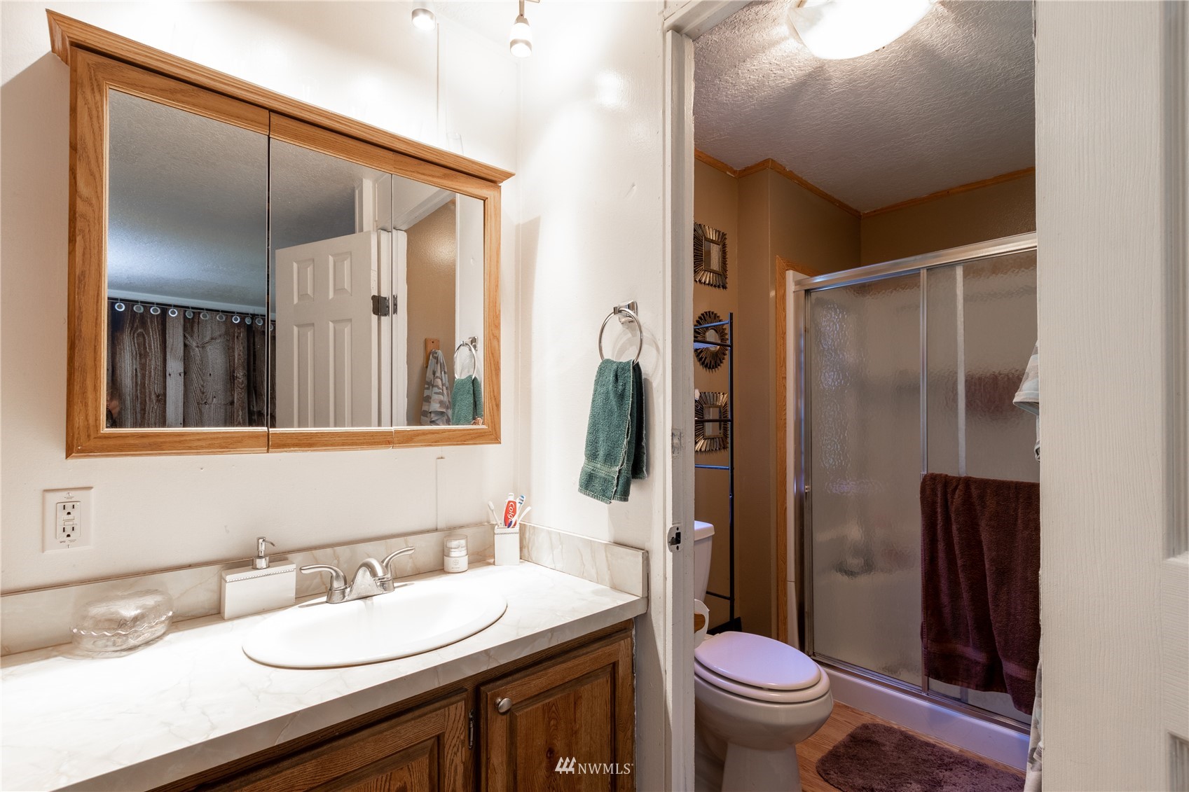 9824 Mullen Road Southeast Olympia, WA 98513 - Photo 12 of 19 Gallery Image 12