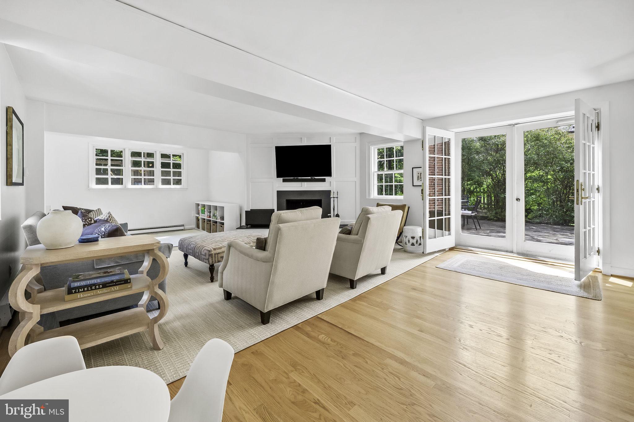 203 St Dunstans Road Baltimore, MD 21212 - Photo 17 of 49