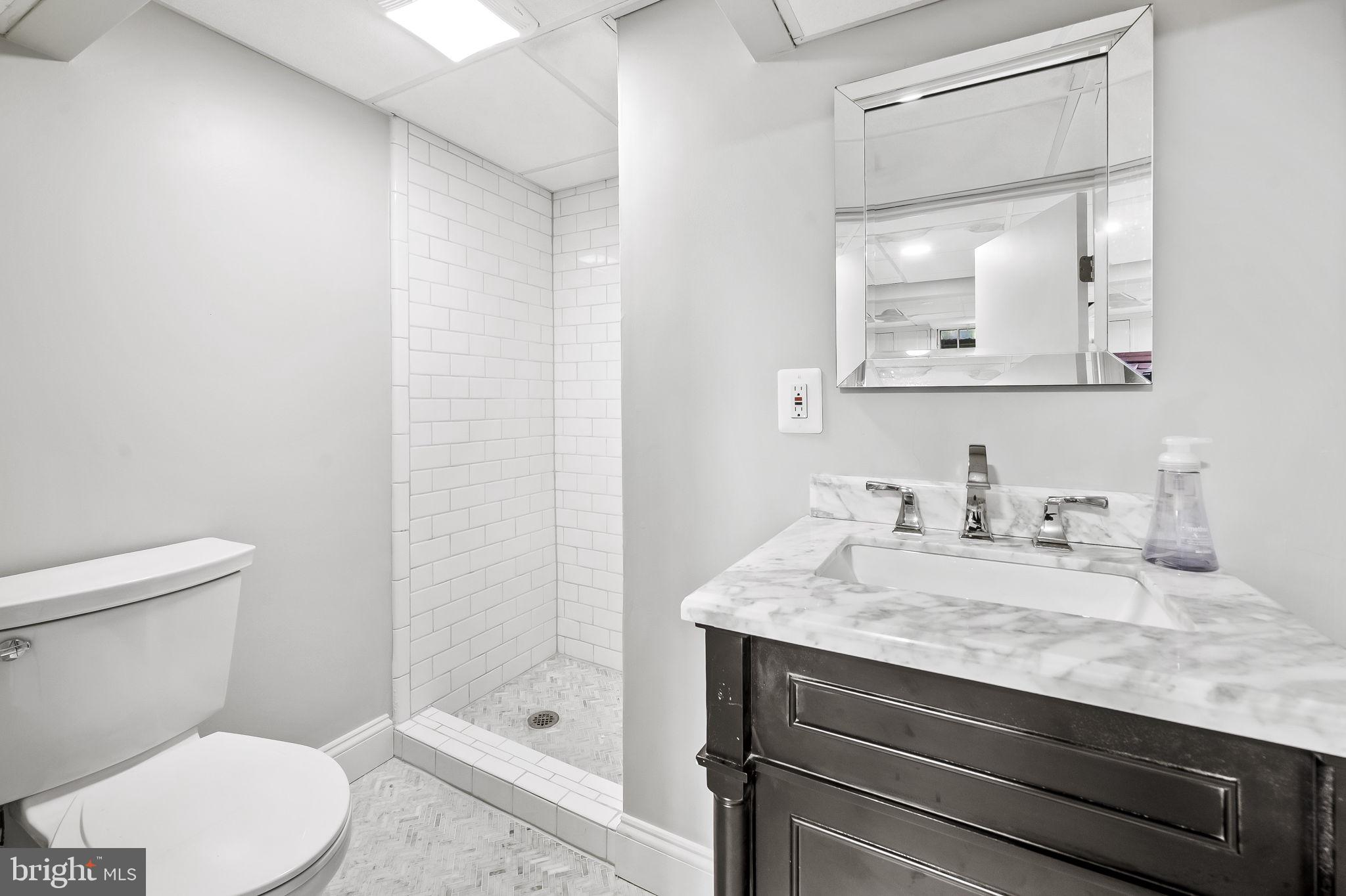 203 St Dunstans Road Baltimore, MD 21212 - Photo 36 of 49