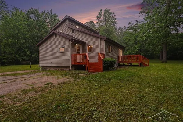 $250,000 | 2626 Brady Road, Lupton, MI 48635