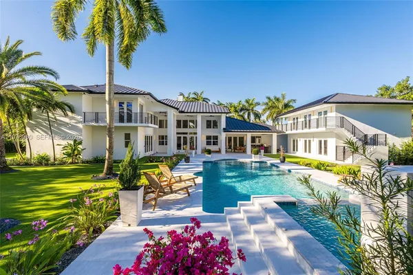 $5,690,000 | 6290 Southwest 130th Terrace, Pinecrest, FL 33156