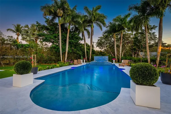 $5,690,000 | 6290 Southwest 130th Terrace, Pinecrest, FL 33156