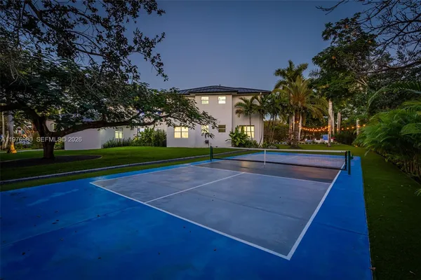 $5,690,000 | 6290 Southwest 130th Terrace, Pinecrest, FL 33156