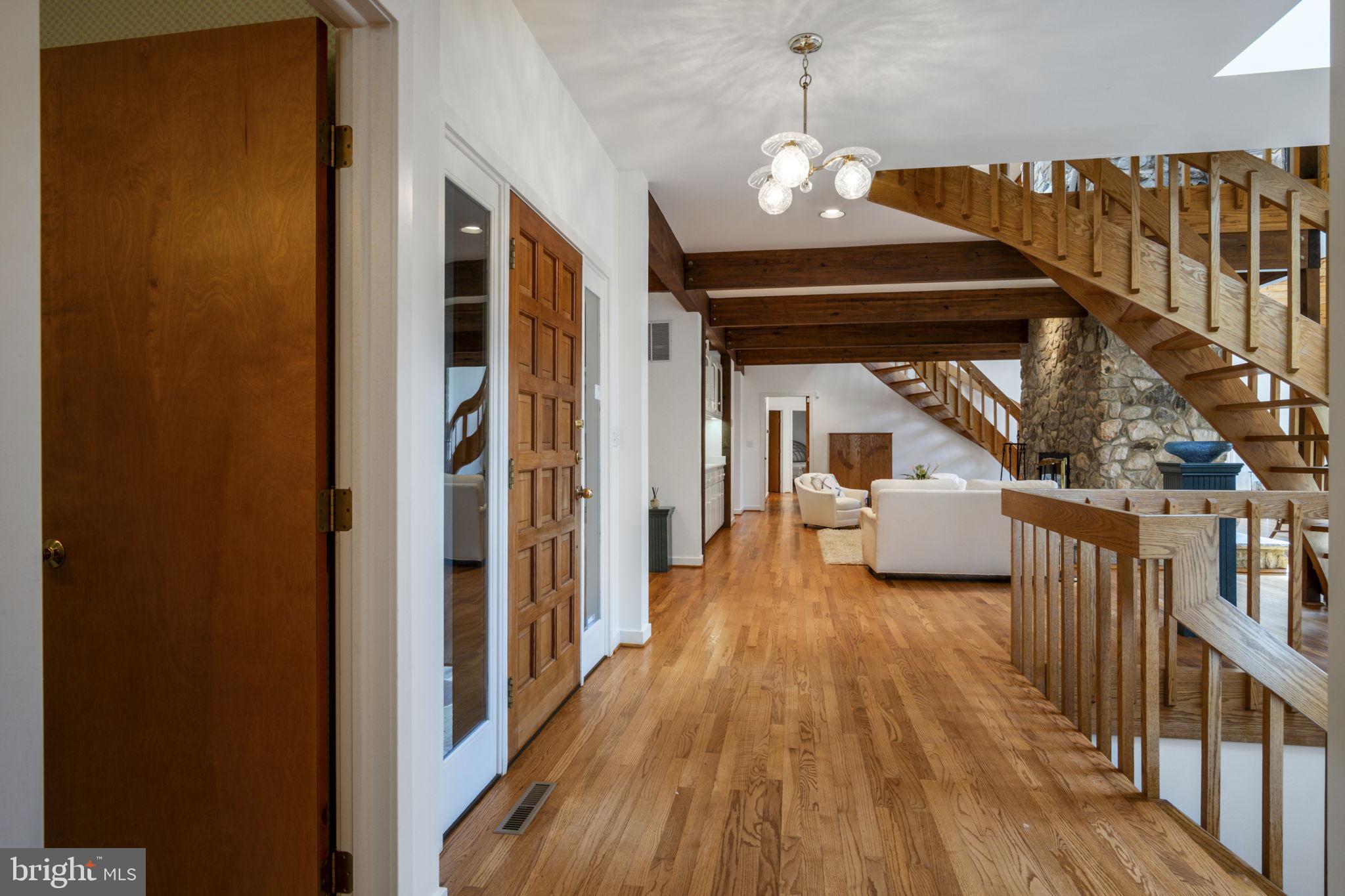 10534 Gambrill Park Road Frederick, MD 21702 - Photo 15 of 66 Gallery Image 15