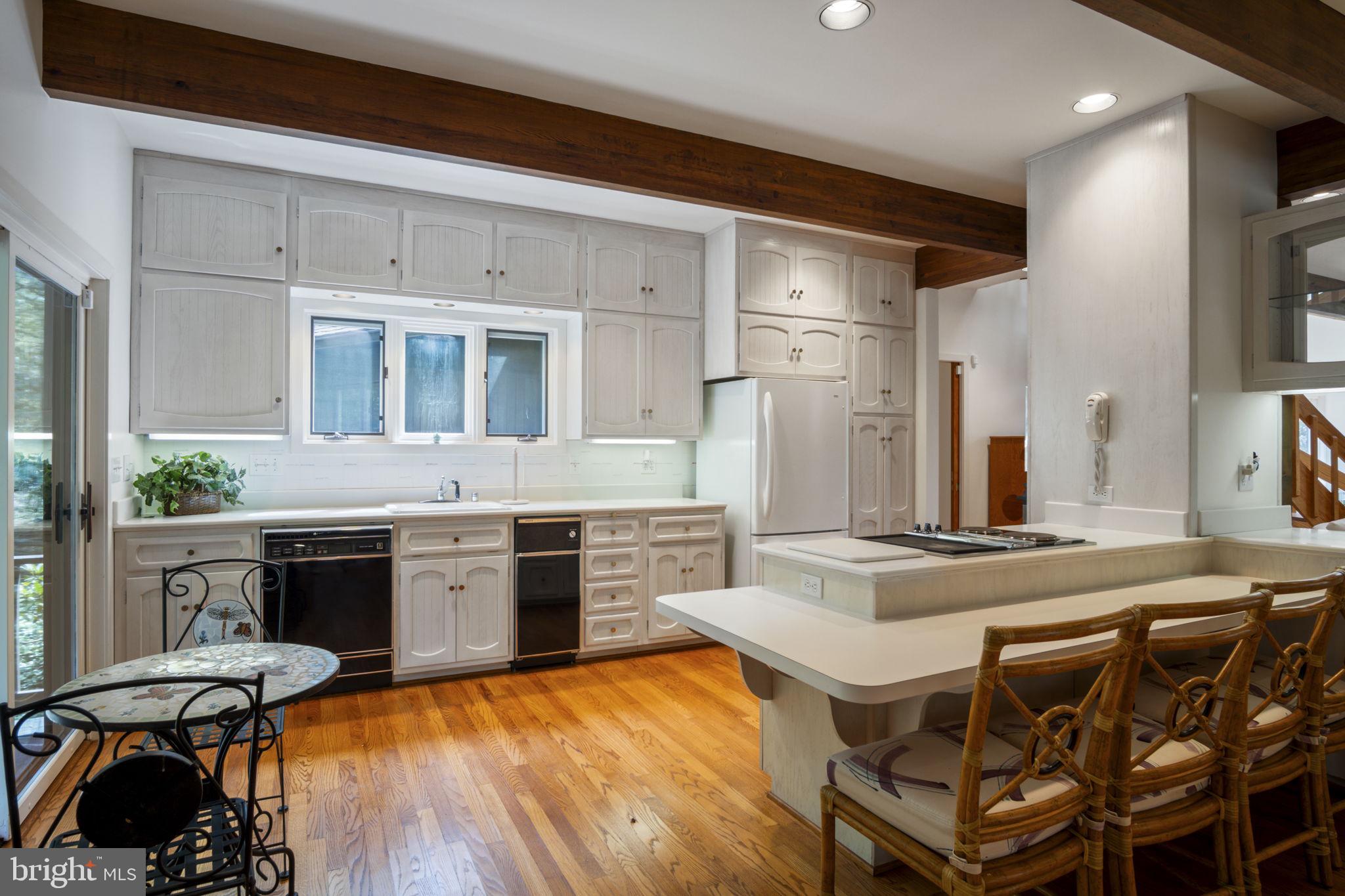 10534 Gambrill Park Road Frederick, MD 21702 - Photo 9 of 66 Gallery Image 9
