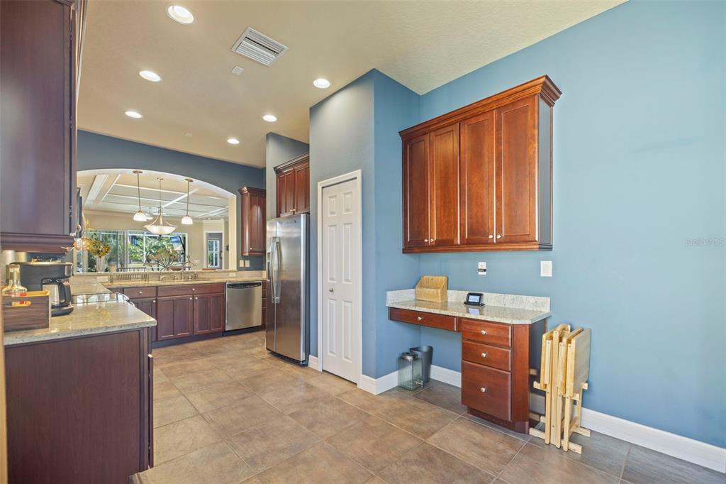 4352 English Turn Way Wesley Chapel, FL 33543 - Photo 11 of 57