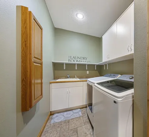 $769,000 | 13461 Southwest 72nd Avenue, New Richland, MN 56072