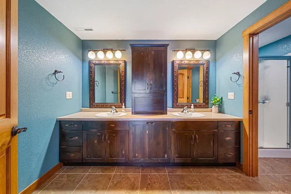 $764,000 | 13461 Southwest 72nd Avenue, New Richland, MN 56072