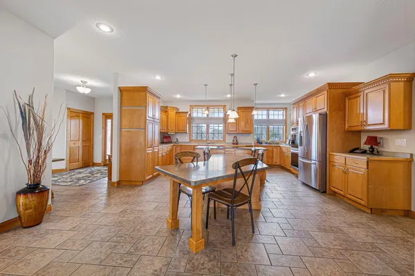 $769,000 | 13461 Southwest 72nd Avenue, New Richland, MN 56072