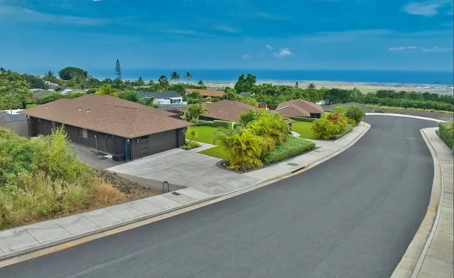 $1,088,000 | 73-958 Kukuinui Place, Kailua-Kona, HI 96740