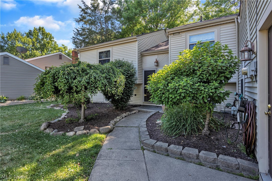 851 Bacon Road Painesville, OH 44077 - Photo 4 of 26 Gallery Image 4