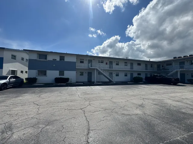 $1,500 | 420 West Palm Street, Unit 4, Lantana, FL 33462