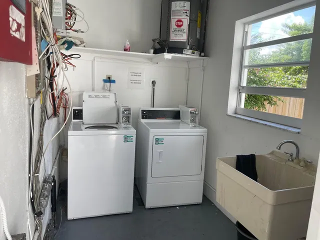 $1,500 | 420 West Palm Street, Unit 4, Lantana, FL 33462