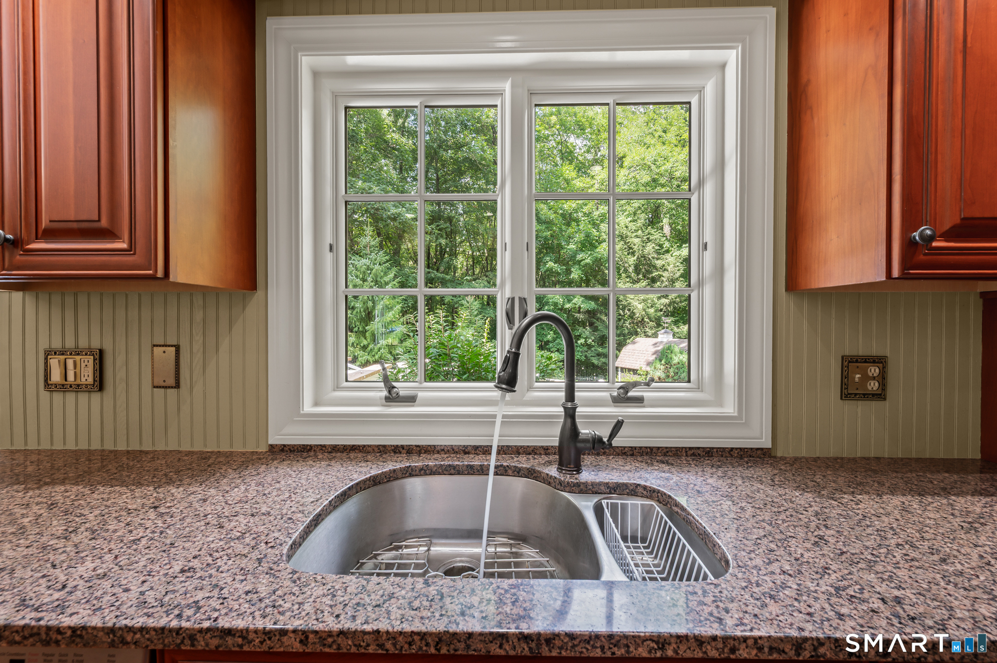 16 Cedar Grove Road Southbury, CT 06488 - Photo 14 of 38 SS undermount sink overlooking private backyard