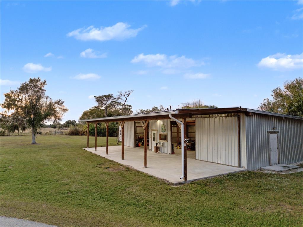 560 Oakford Road Sarasota, FL 34240 - Photo 42 of 48