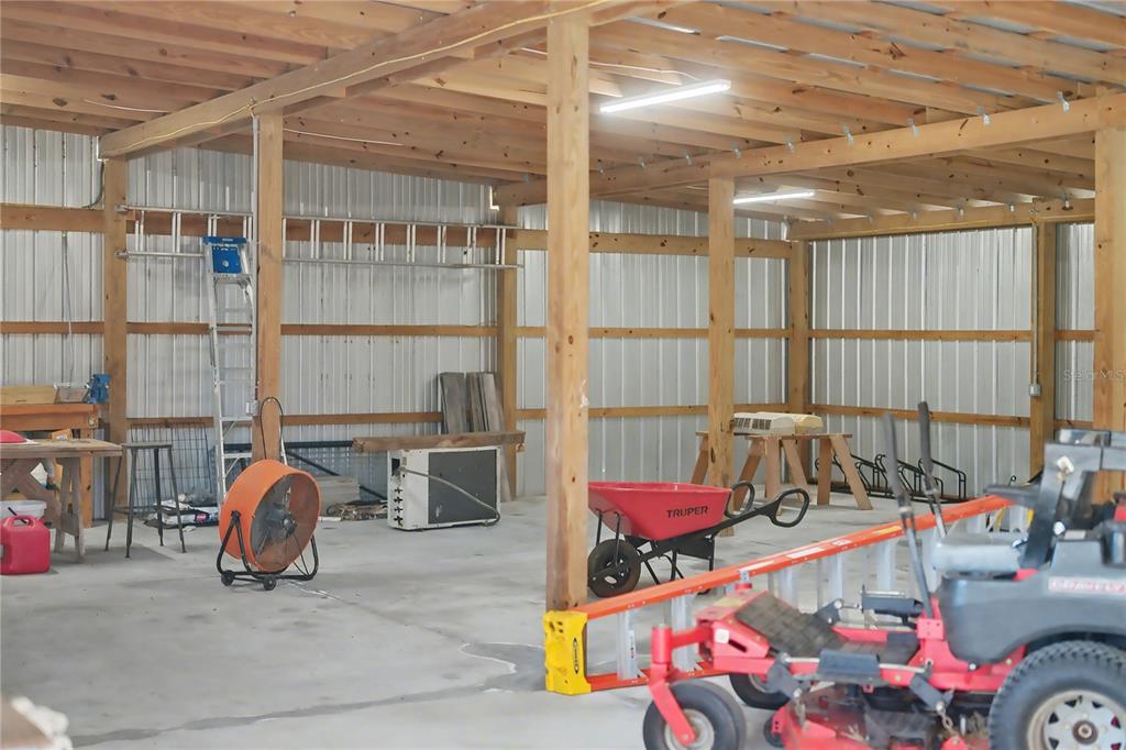 560 Oakford Road Sarasota, FL 34240 - Photo 44 of 48