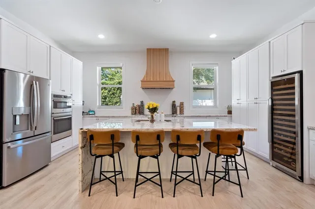 $1,162,500 | 15924 Southwest 61st Court, Davie, FL 33331