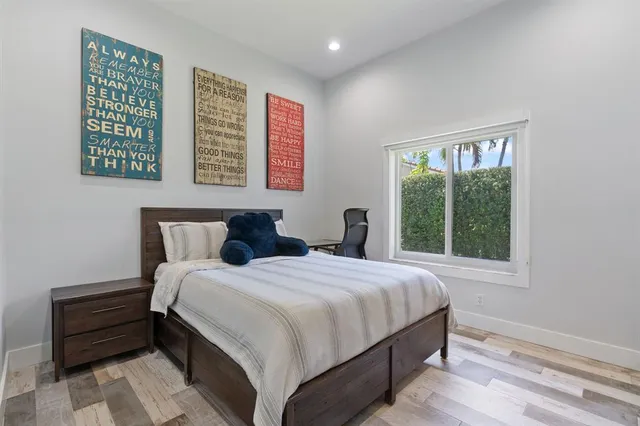 $1,162,500 | 15924 Southwest 61st Court, Davie, FL 33331