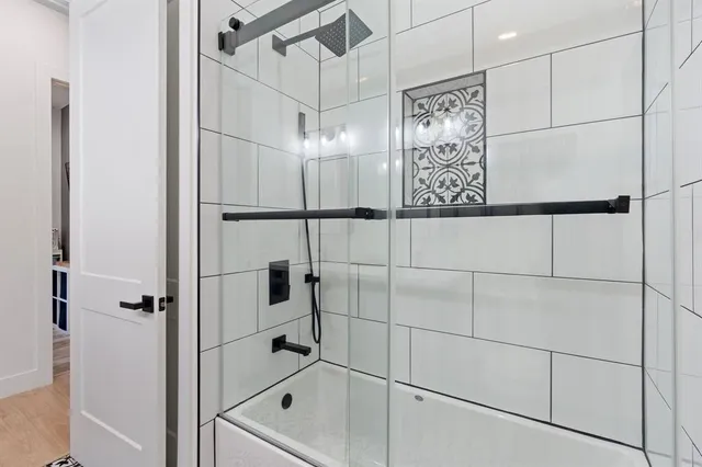 $1,162,500 | 15924 Southwest 61st Court, Davie, FL 33331