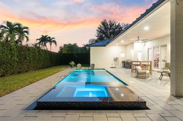 $1,162,500 | 15924 Southwest 61st Court, Davie, FL 33331