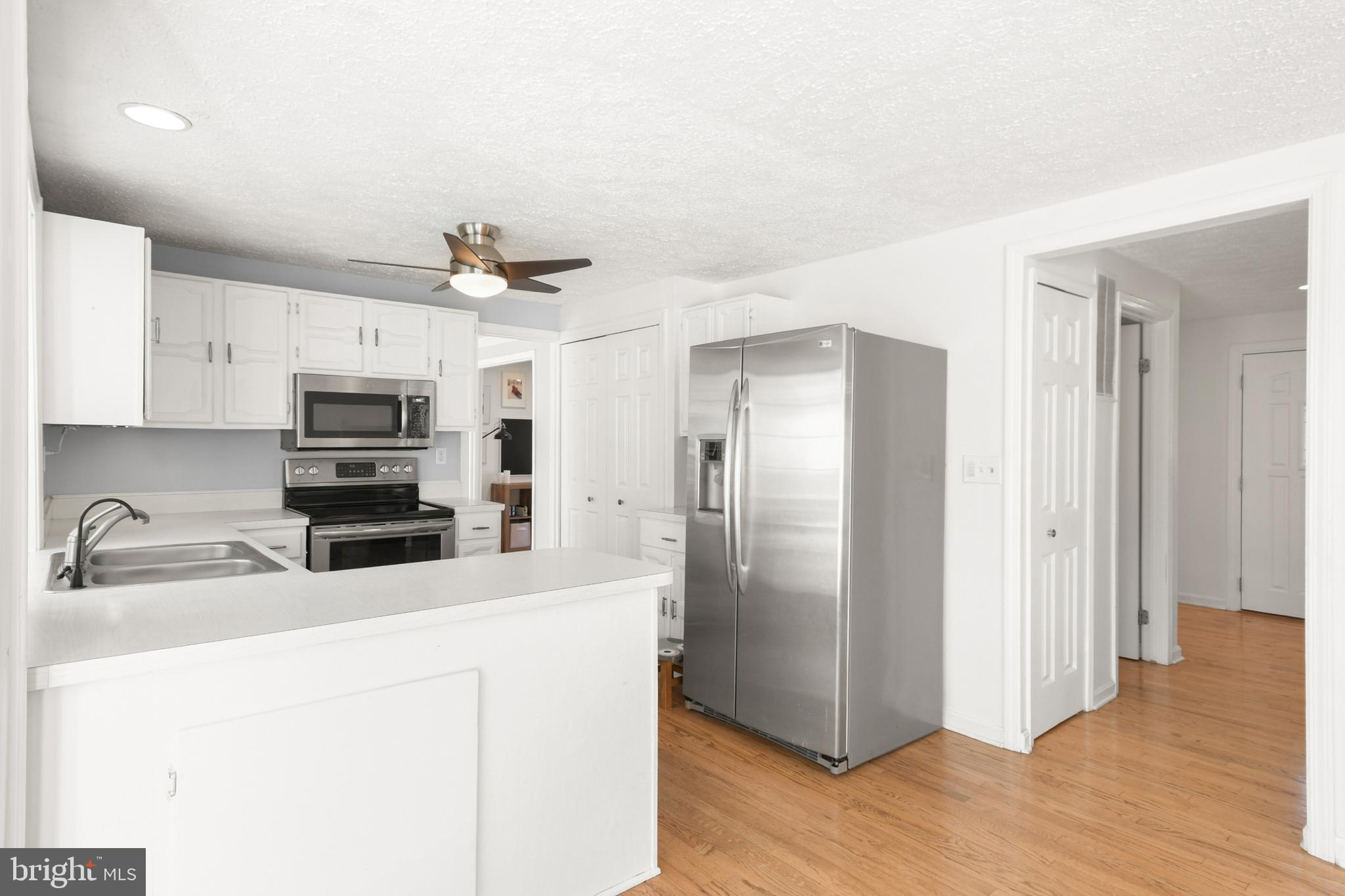 5833 Woodwinds Circle Frederick, MD 21703 - Photo 14 of 57