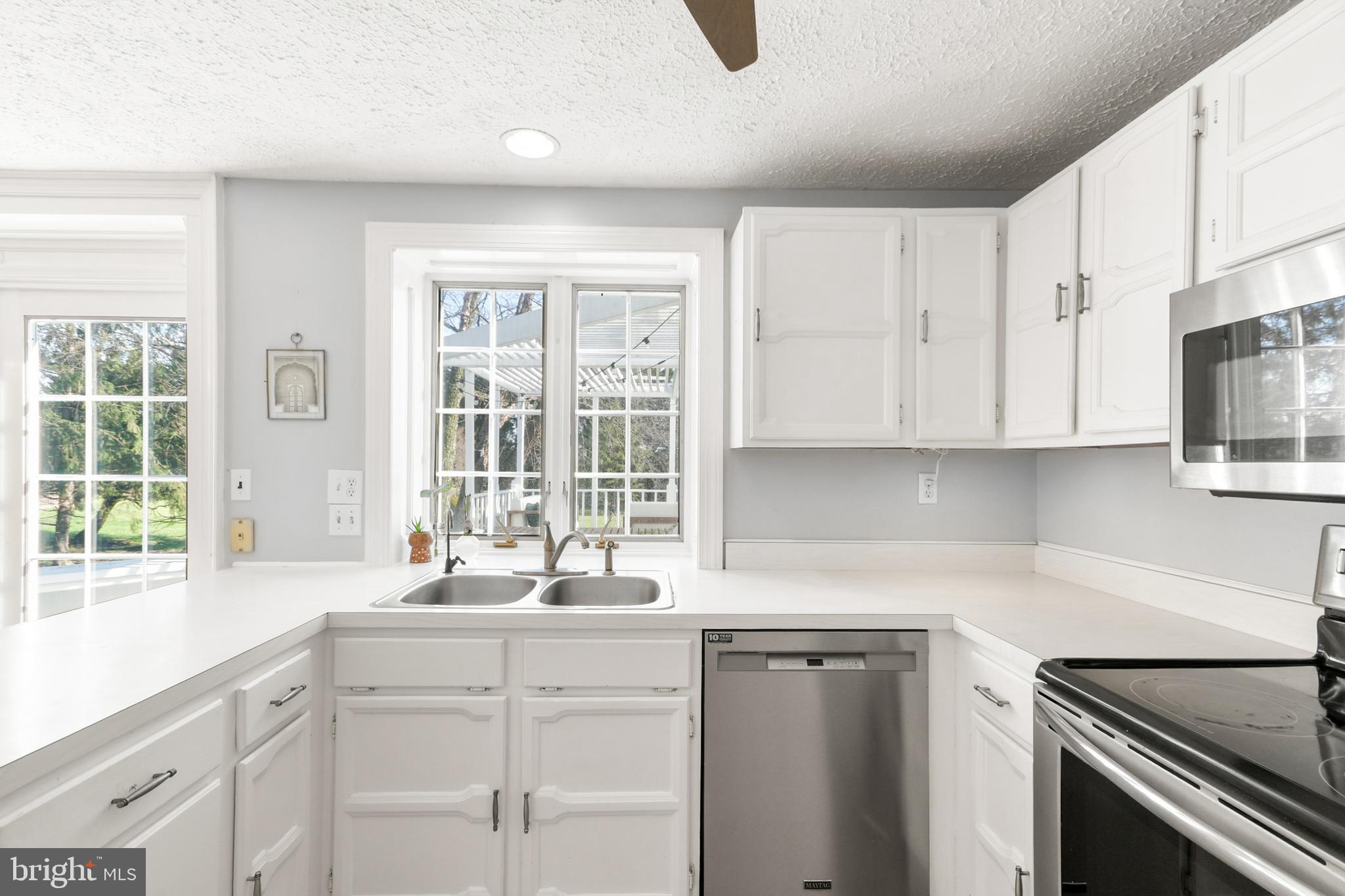 5833 Woodwinds Circle Frederick, MD 21703 - Photo 20 of 57