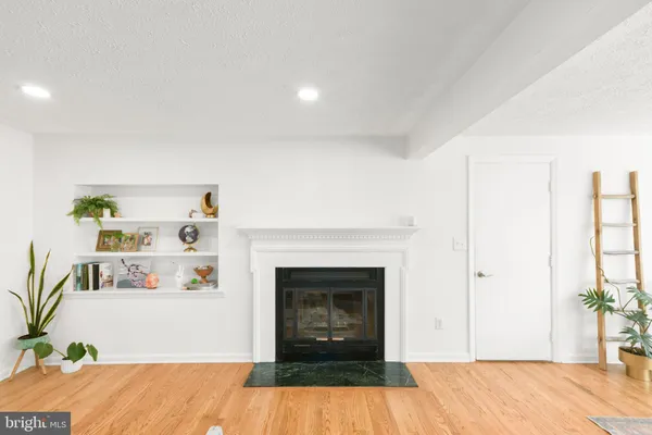 $675,000 | 5833 Woodwinds Circle, Frederick, MD 21703