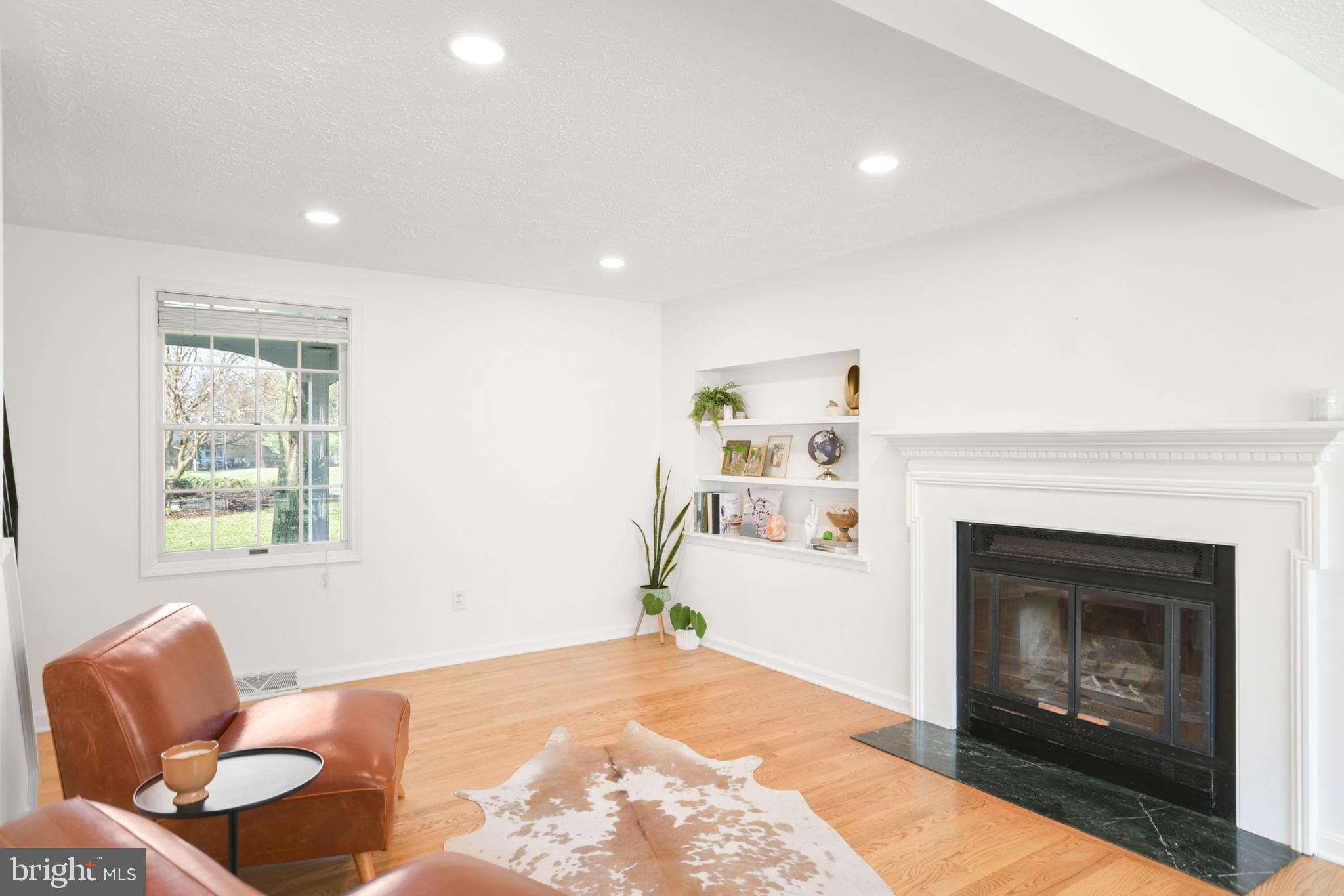 5833 Woodwinds Circle Frederick, MD 21703 - Photo 10 of 57