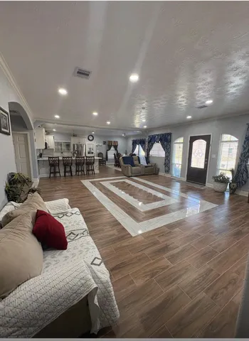 $239,900 | 105 Road 5807, Cleveland, TX 77327